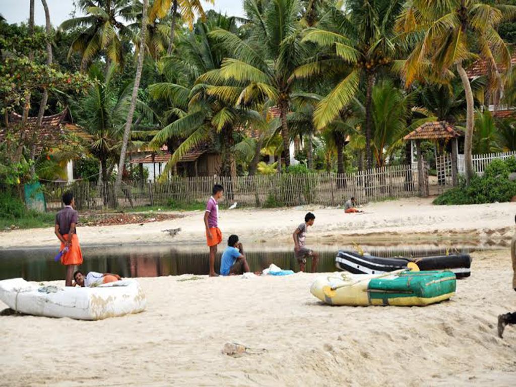 Angeo Beach House Alappuzha Zimmer foto